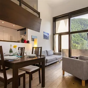 residence-grand-roc-ancolies-211.hotels-rhonealpes.com/